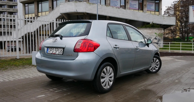 Toyota Auris cena 14800 przebieg: 210450, rok produkcji 2008 z Łazy małe 137